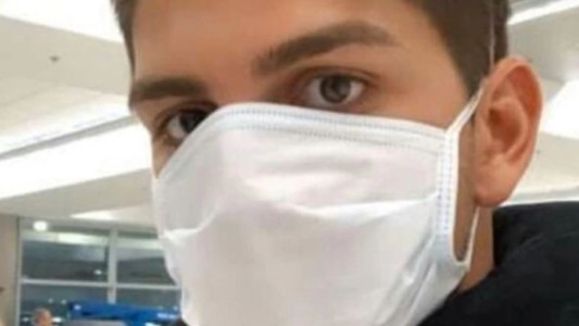 Declaró el joven que contagió a su abuelo con coronavirus: "Me di el gusto de bailar un rato"