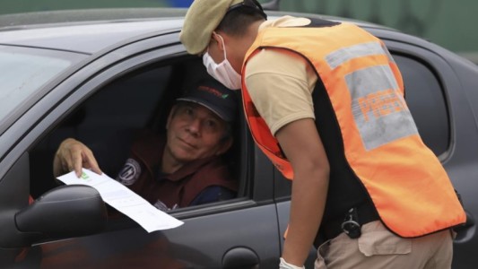 Ya se pueden tramitar los permisos para los regresos a casa en autos particulares en todo el país