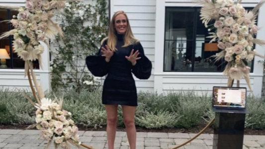 Por qué el rostro de Adele se ve diferente tras bajar 70 kilos