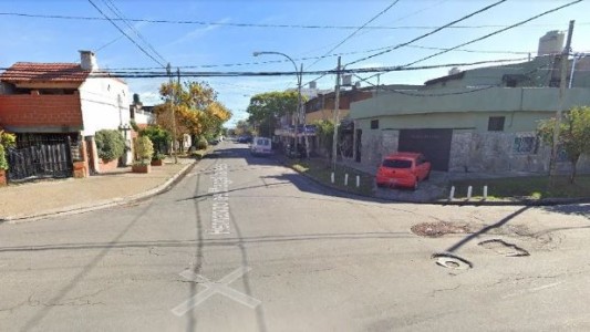 Llegó a su casa y encontró a su novio con otra mujer: le disparó e hirió en la espalda