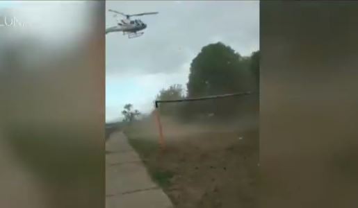 Jugaban al fútbol y le tiraron piedras a un helicóptero policial que fue a disuadirlos