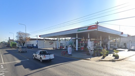 Un preso escapó de un traslado, robó armas y murió tras tirotearse con la policía