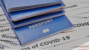 Impulsan el pasaporte sanitario, que no será obligatorio y es rechazado por la OMS