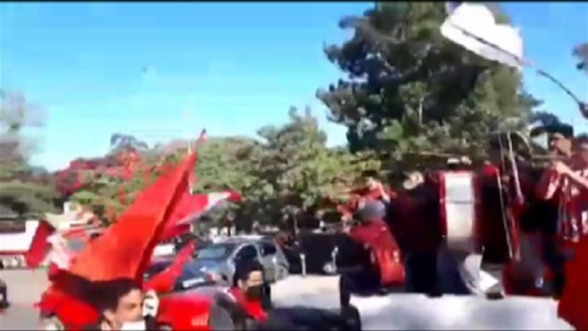 Tucumán: hinchas de San Martín reclamaron por el ascenso a Primera