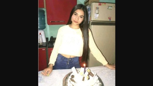 Loriana la chica asesinada para robarle su celular: apasionada por sus amigos y el hockey