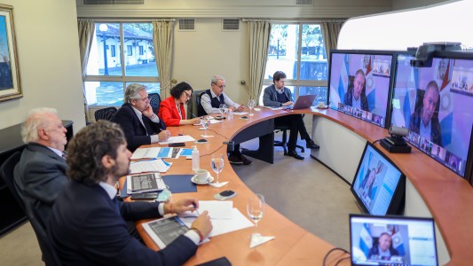 El Presidente, a los gobernadores: "es falso que esté superada" la situación del coronavirus