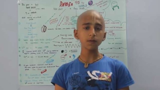 El joven astrólogo que predijo el coronavirus y ahora pronosticó cuándo terminará la pandemia