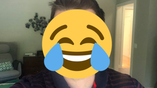 El director de Hollywood que se hizo un tapabocas con su cara