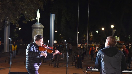 Feliz día de la Bandera: así se vivió la vigilia en Tucumán