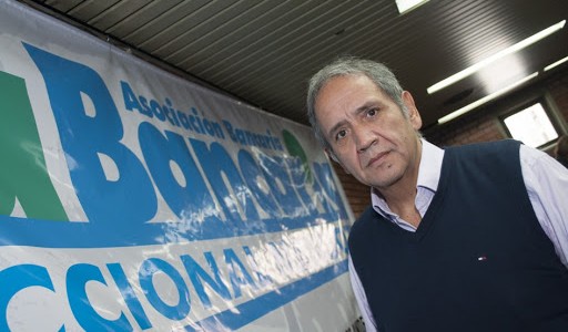 Bancarios rechazan el pago del medio aguinaldo en cuotas