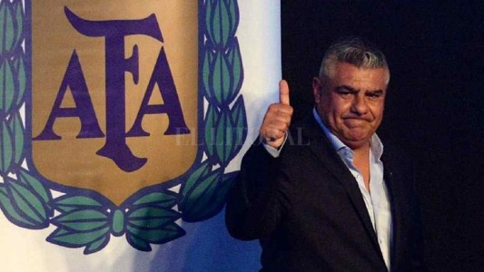 ¿Vuelve el fútbol? AFA presentó el protocolo que contempla al menos 5 test de COVID-19 mensuales a cada jugador