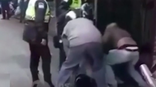 "Me falta el aire": igual que George Floyd, en Tucumán