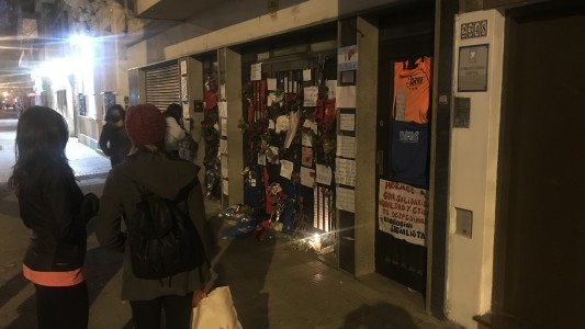 FOTOS: la casa de Binner convertida en un santuario, así despiden al fallecido político