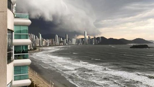 "Bomba ciclónica" en el sur de Brasil: al menos 10 muertos