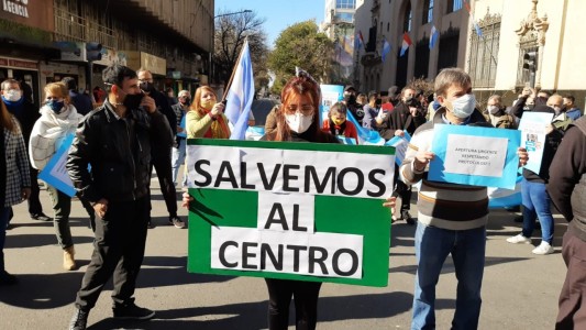 GALERÍA DE FOTOS: protestas masivas en el centro de Córdoba, piden la reapertura comercial