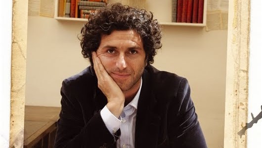 ¿Qué pasa con los libros durante la pandemia? Entrevista con Ignacio Iraola