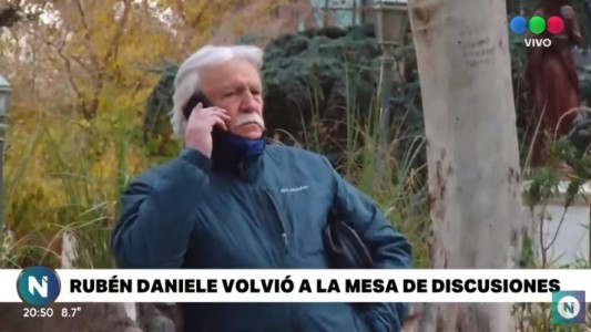 Daniele volvió a la mesa de discusiones