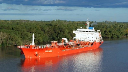 Once tripulantes de un buque liberiano dieron positivo de COVID-19 en Campana