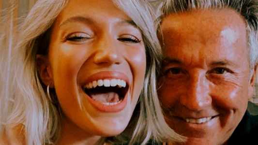 Montaner y un emotivo saludo a su nuera Stefi Rotiman