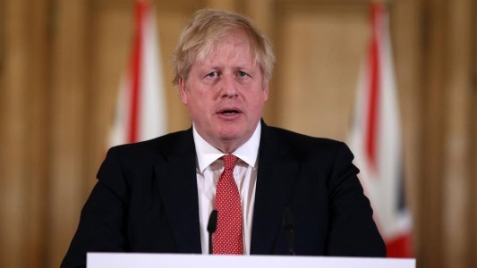 Boris Johnson comparó una nueva cuarentena por coronavirus con un arma nuclear