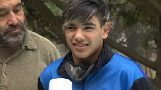 Final feliz para el sueño de Sebastián: le regalaron una pileta para entrenar