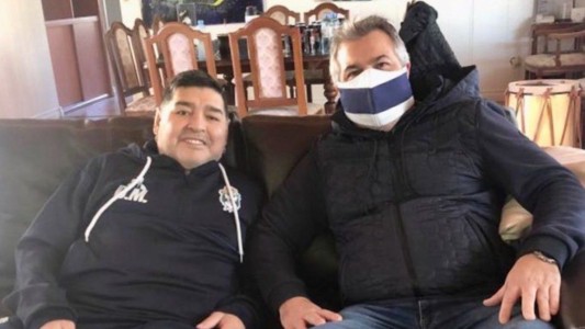 El vice de Gimnasia reconoció que rompió la cuarentena para convencer a Maradona