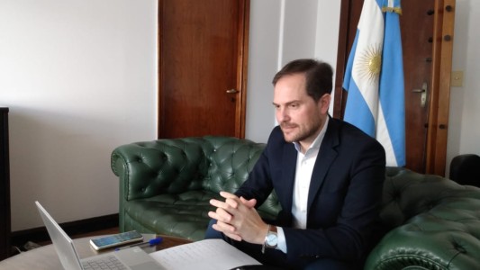 Gill anunció que enviará camas con respiradores e insumos médicos al Hospital Pasteur de Villa María