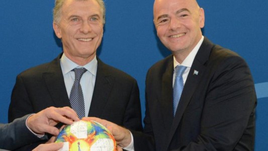 Corrupción FIFA: Macri viaja mientras procesan a Infantino