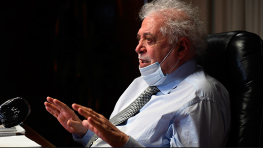 Suspensión de reuniones sociales y familiares: "en ellas el riesgo es mayor"