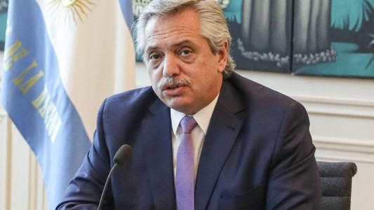 Denuncian penalmente a Alberto Fernández por prohibir las reuniones familiares