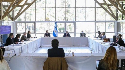 Los expertos le recomendaron a Alberto no hablar más de cuarentena