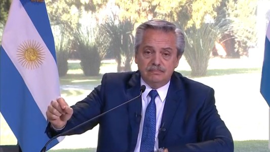 Alberto Fernández dijo que la vacuna "abre un horizonte" pero pidió ser "más prudentes"