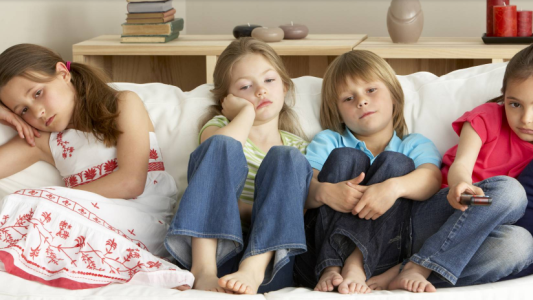 Video homenaje a los niños: "Pequeños grandes héroes de la cuarentena"