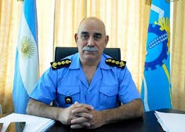 Condenan a ex jefe de la policía del Chubut por el abuso sexual de las hijas de su ex pareja