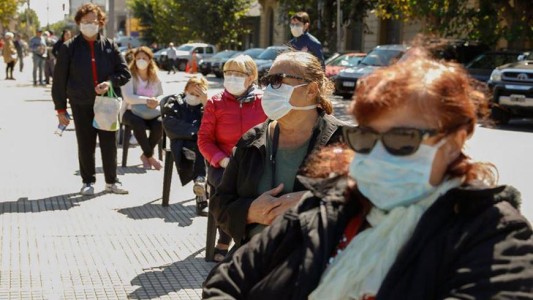 Santa Fe es la provincia con más zonas de circulación de coronavirus, después del Amba