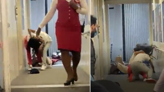 Video: pelea a trompadas entre familiares antes de subir al avión