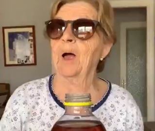 El inocente error de una abuela en TikTok que se viralizó