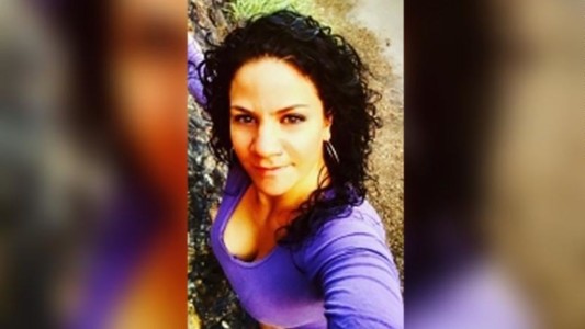 La mujer que confesó haber fingido ser negra durante toda su carrera académica