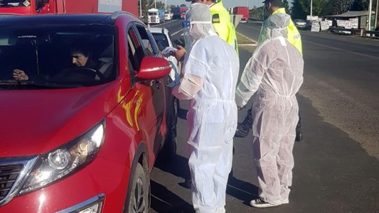 Final feliz para la mujer que viajó a dedo desde Salta a Santa Cruz: la aceptó su novio virtual