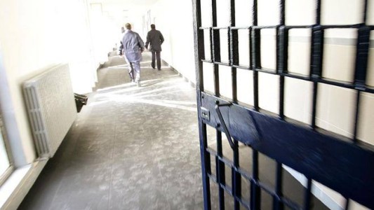 Mafia: detenido líder de la Cosa Nostra le arrancó el dedo a un guardia y se lo tragó