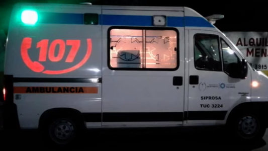 Tenía coronavirus, la corrieron del sanatorio y deambuló más de 12 horas en una ambulancia