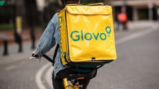 Glovo se va de la Argentina
