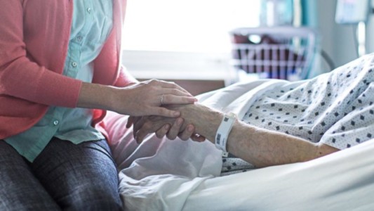 "Es un acto homicida": documento del Vaticano contra la eutanasia y el suicidio asistido