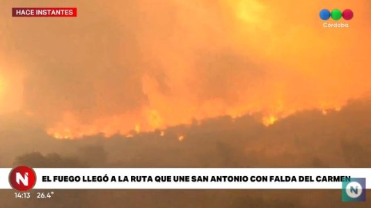IMPACTANTE: San Antonio de Arredondo cercado por el fuego