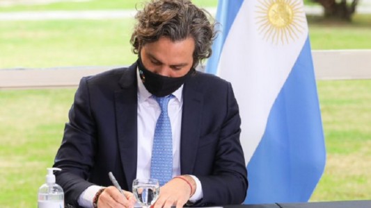 Cafiero: "No está en estudio el tema de las Taser"