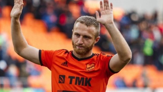 El capitán de la selección armenia le pone pausa al fútbol...¡Para ir a la guerra!