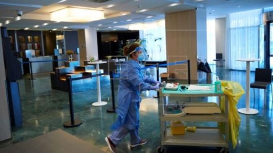 Cuarentena sin hoteles: viajeros harán aislamiento de 14 días en el domicilio elegido