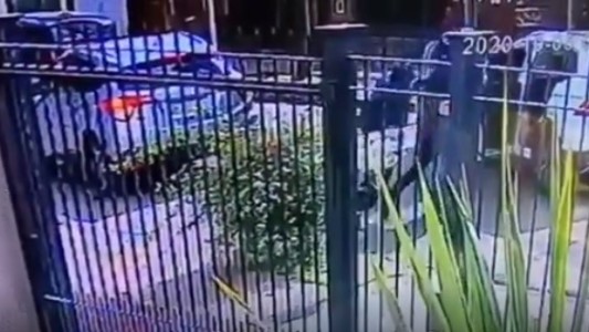 Video: secuestraron a un médico y lo liberaron porque se había descompensado