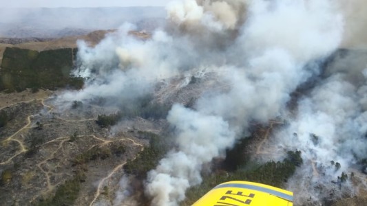Bomberos lograron contener el incendio en Luyaba