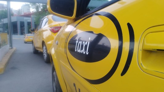 Primer día de paro de taxistas en pandemia: denuncian crecimiento del transporte ilegal